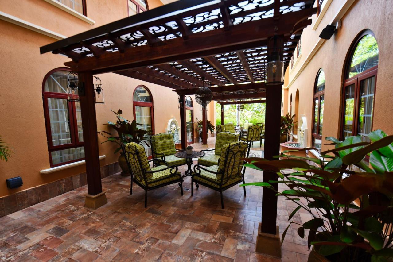 Casa Solada Hotel คัมพาลา ภายนอก รูปภาพ